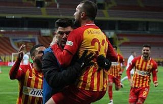 Kayserisporlu İlhan Parlak:"Gol atacağım içime...