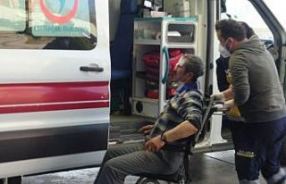 Kaza yaptı, kendi imkanlarıyla tedaviye gitti