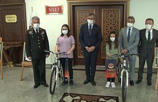 Kırıkkale’de trafik temalı şiir ve resim yarışması