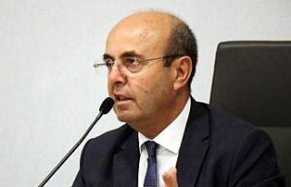 Kırşehir Belediyesinden esnafa dezenfektan desteği