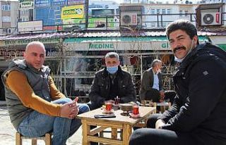 Kısıtlamaların kalktığı Bingöl’de vatandaşlar...