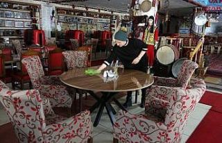 Kısıtlamanın kaldırıldığı Van’da esnaf hazırlıklarını...