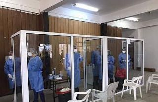 KKTC’de PCR testi için uzun kuyruklar oluştu