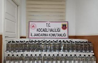 Kocaeli’de yüzlerce litre etil alkol ele geçirildi