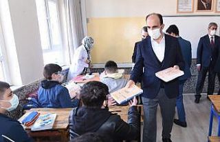 Konya Büyükşehir’den 8. sınıf öğrencilerine...