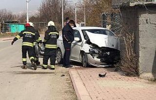 Konya’da iki otomobil çarpıştı: 1 yaralı