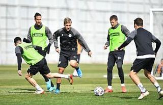 Konyaspor, Kasımpaşa maçı hazırlıklarına devam...