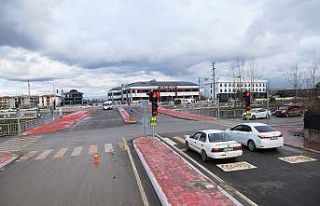 Köprü geçişli yol projesi hizmete başladı