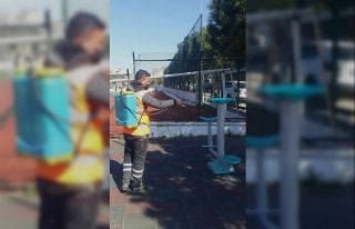 Kuşadası’nda dezenfekte çalışmaları sürüyor