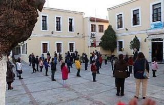 Kuşadası’nda okullar yüzyüze eğitime başladı