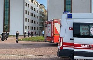 KYK yurdunda ki sızıntı öğrencileri tahliye ettirdi