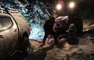 Mahsur kalan 3 genç, köylüler tarafından 7 saat...