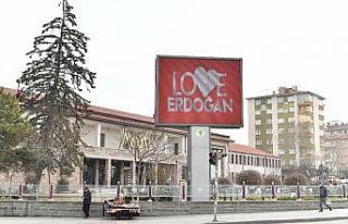 Mamak’ta "Love Erdoğan" görseli LED...