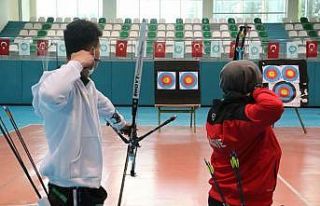 Manisa BBSK’lı okçular çalışmalarına devam...