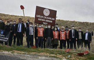 Mardin’de sağlık çalışanları adına hatıra...