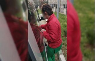 Marketlerden gıda maddesi çalan hemşire gözaltına...