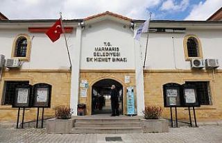 Marmaris Belediyesi’ne karekod okutarak girilebiliyor