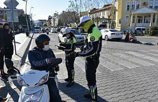 Marmaris’te kural tanımaz motosiklet sürücülerine...