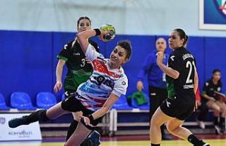 Mavi Kelebekler’in galibiyet coşkusu