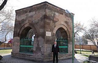 Melikgazi’den Ahde Vefa: Suya Kanmış Hatun Türbesi...