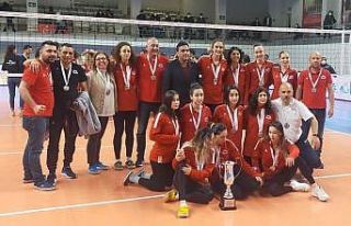 Mersin Büyükşehir Belediyesi Kadın Voleybol Takımı,...