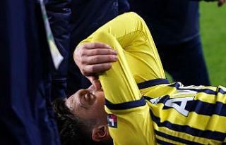 Mesut Özil: "Önümüzdeki maçlarda takımımıza...
