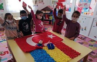 Minik yürekler Romanya ile kukla kardeşliği kurdu