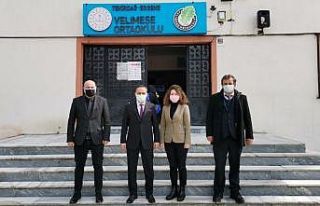 Müdür Parıltı, yüz yüze eğitime başlayan okulları...