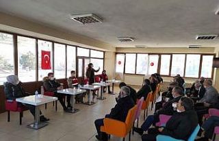 Muhtarlara aile içi şiddet bilgilendirilmesi yapıldı