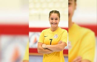 Muratpaşalı kadın hentbolcular milli takım yolunda