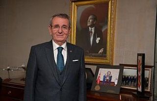 Murzioğlu, personeli için fidan bağışında bulundu
