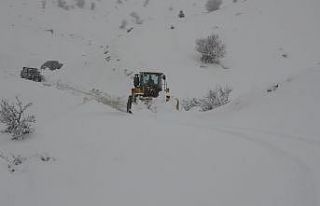 Muş’ta 159 köy yolu ulaşıma kapandı