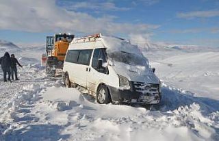 Muş’ta 39 köy yolu ulaşıma açıldı