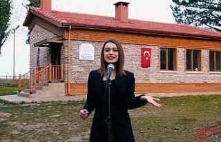 Müzik öğretmenleri öğrenciler için söyledi