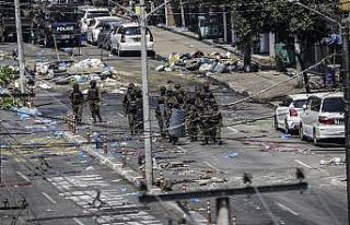 Myanmar’da protestoculara gerçek mermiyle müdahale:...