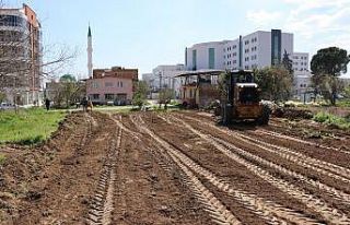 Nazilli Belediyesi yol açma çalışmalarına devam...