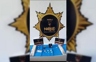 Nazilli’de uyuşturucu partisine polis baskını