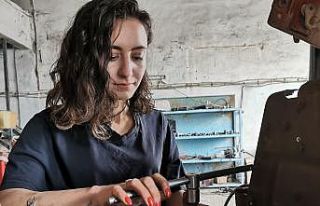 ‘O’ sanayi sitesinin eğitimli çiçeği