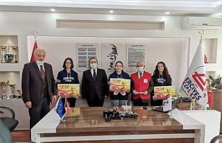 Öğrencilerden duygulandıran bağış