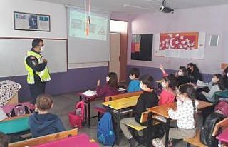 Öğrencilere “Trafik Dedektifleri ve İyi Dersler...