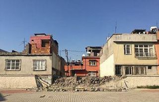 Okulda devrilen duvarın altında kalarak öldü