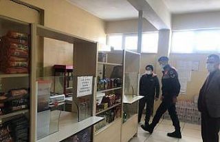 Okulları tek tek gezip denetlediler