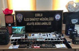Önce kuryenin motosikletini gasp ettiler, ardından...