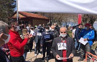 Oryantiring yarışlarında huzurevindeki yaşlılar...