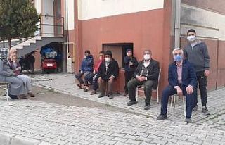 Osmancık’ta vatandaşlar sokak köpeklerinden tedirgin