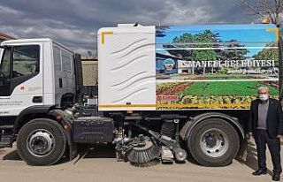 Osmaneli Belediyesine hibe yol süpürme aracı