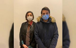 Oyuncu Deniz Çakır hakkında ’hakaret’ten suç...