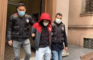 (Özel) İstanbul’da “örümcek adam” gibi binaya...