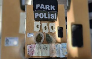 (Özel) Kısıtlamada bonzai satan torbacıya çifte...
