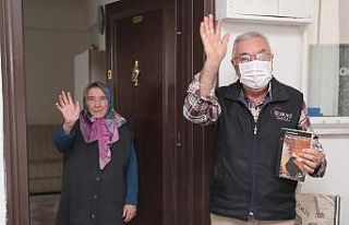Pamukkale Belediyesi kütüphaneyi vatandaşların...